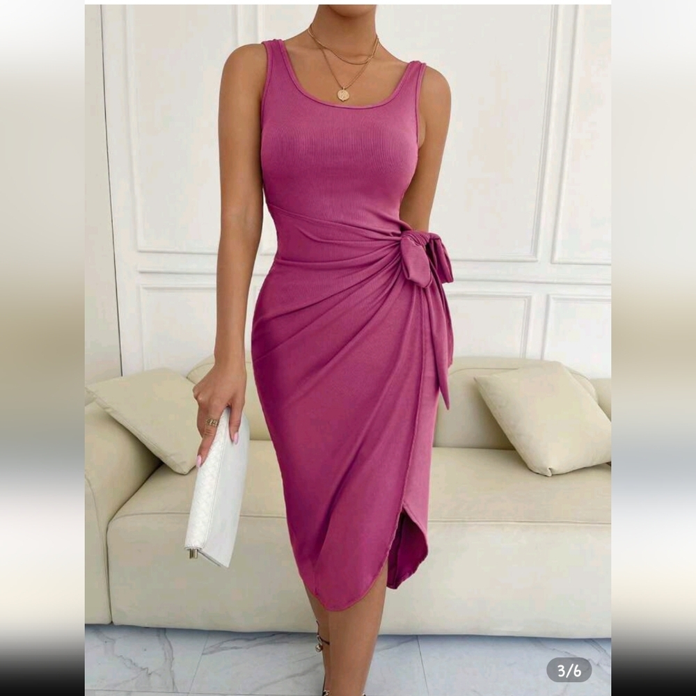 Elegant Pink Sleeveless Dress